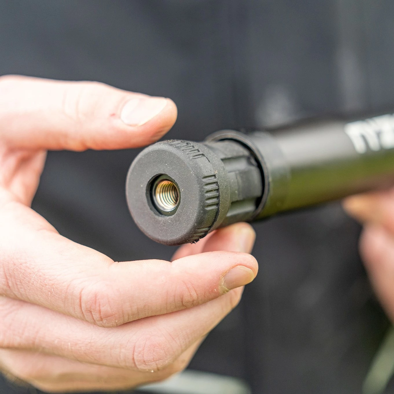 Daiwa N'zon Ext Landing Net Handle 8 Daiwa N'zon Ext Landing Net Handle - Image 6