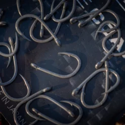 Guru Super MWG Barbed Hooks -Game Fishing Shop 0pvqi5ok637418933124910163