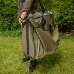 Korum Transition Universal Chair & Net Bag -Game Fishing Shop 1cvwbzlq637677335262950647