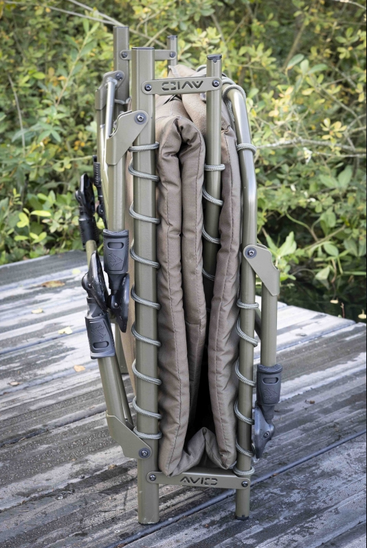 Avid Carp Benchmark Lite Memory Foam Bed 9 Avid Carp Benchmark Lite Memory Foam Bed - Image 7