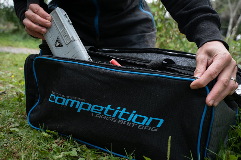Preston Innovations Competition Large Bait Bag 7 Preston Innovations Competition Large Bait Bag - Image 5