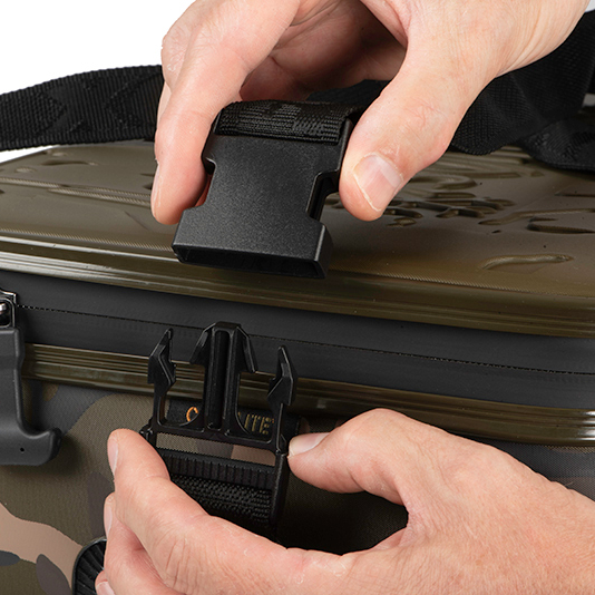 Fox Aquos Camolite Cool Bags 8 Fox Aquos Camolite Cool Bags - Image 6