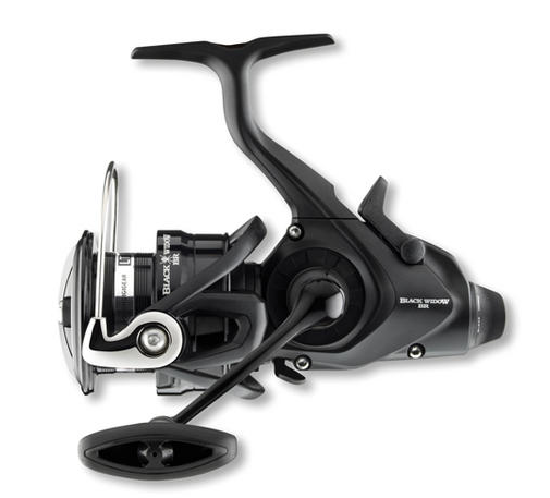 Daiwa 19 Black Widow BR LT Reels 3 Daiwa 19 Black Widow BR LT Reels
