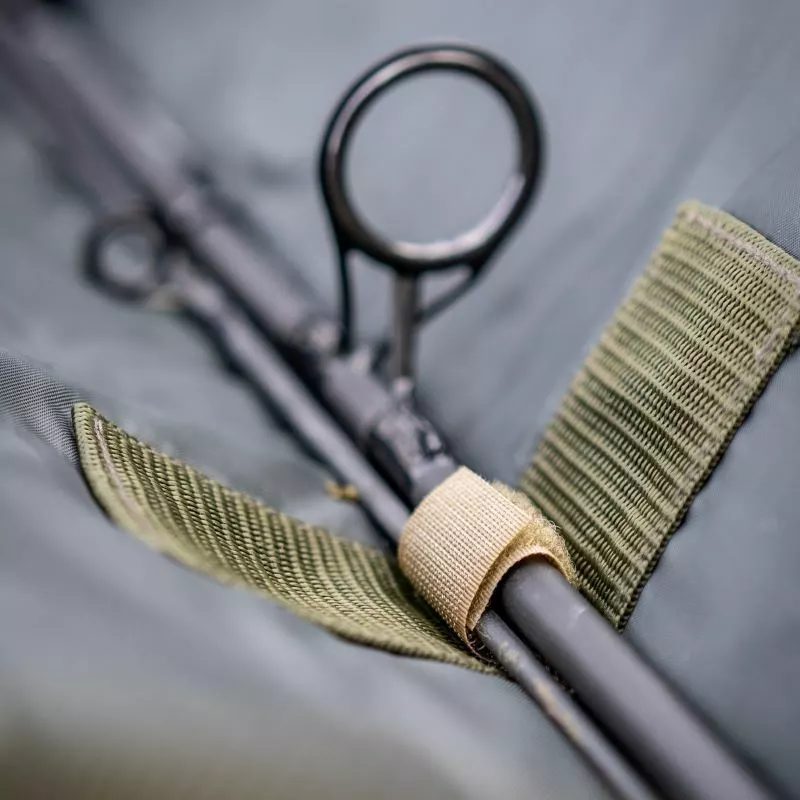 Daiwa Black Widow 3 Rod Holdalls 6 Daiwa Black Widow 3 Rod Holdalls - Image 4