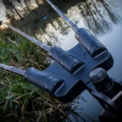 Preston Innovations Offbox 36 Triple Rod Support -Game Fishing Shop cai1esrm636482637892410871