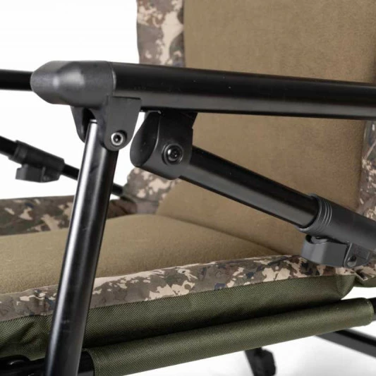 Nash Indulgence Daddy Long Legs Auto Recline Chair 6 Nash Indulgence Daddy Long Legs Auto Recline Chair - Image 4