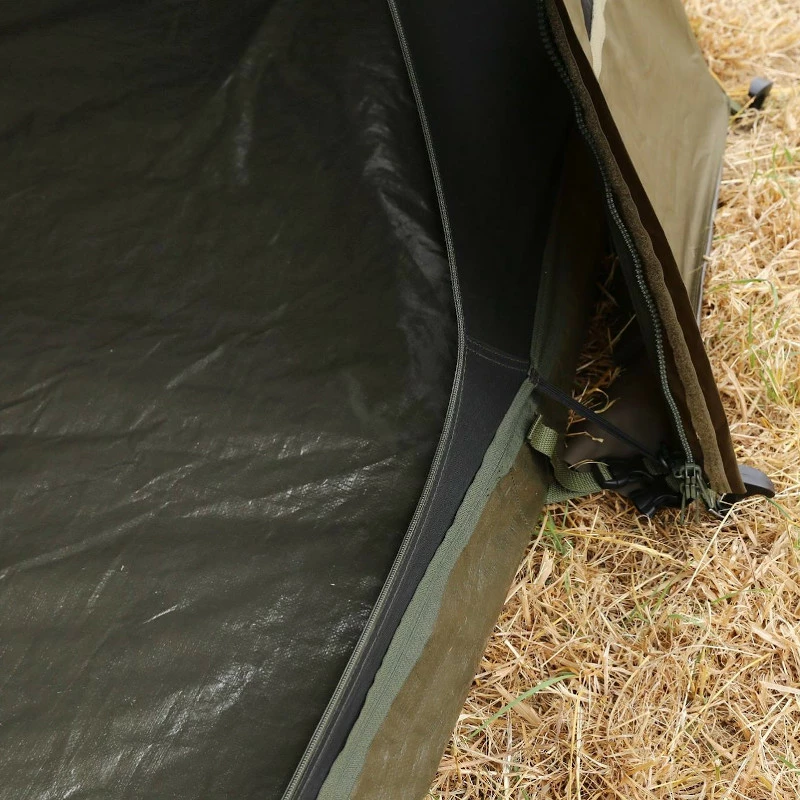 Fox R-Series XL Camo Bivvy 1 Man & FOC Inner Dome 6 Fox R-Series XL Camo Bivvy 1 Man & FOC Inner Dome - Image 4
