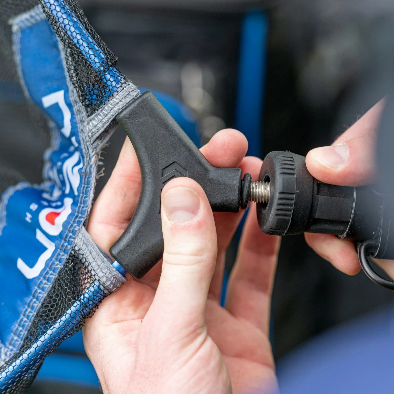 Daiwa N'zon Ext Landing Net Handle 5 Daiwa N'zon Ext Landing Net Handle - Image 3