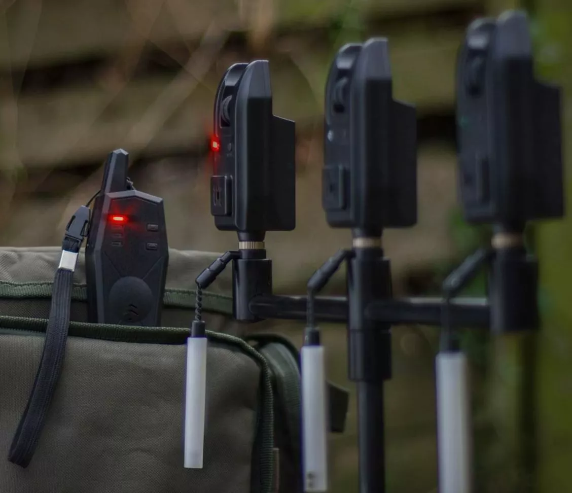 Saber Tackle Saber Z3 Wireless 3+1 Bite Alarm Set 5 Saber Tackle Saber Z3 Wireless 3+1 Bite Alarm Set - Image 3