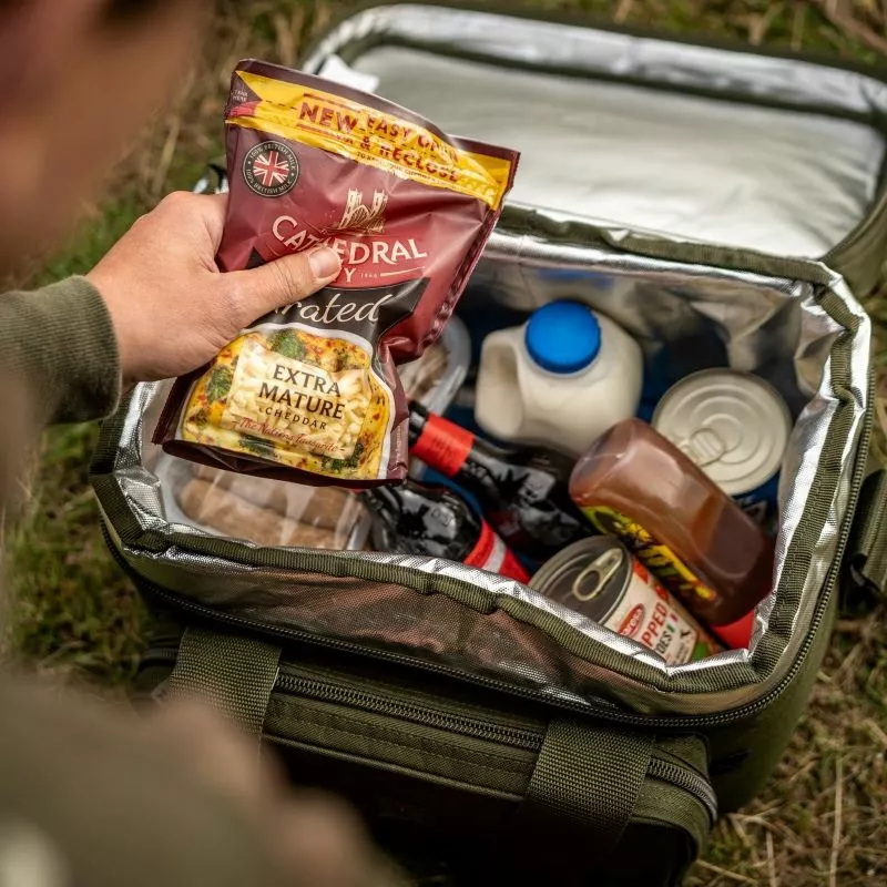 Daiwa Black Widow Large Cool Bait Bag 5 Daiwa Black Widow Large Cool Bait Bag - Image 3