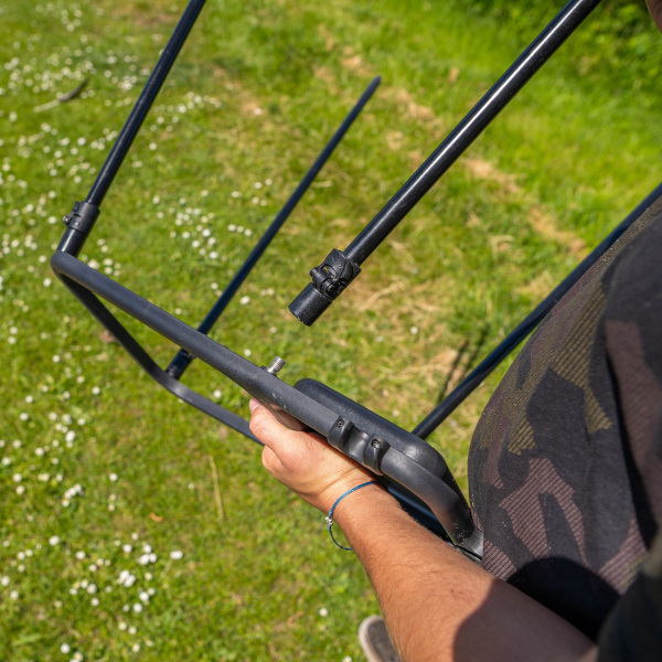 Avid Carp Bait Station 9 Avid Carp Bait Station - Image 7