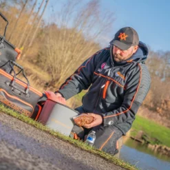 Guru Mini Cool Bag -Game Fishing Shop tlm1j4xd637824381936899073