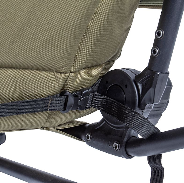 Korum Universal Waterproof Chair Cover 10 Korum Universal Waterproof Chair Cover - Image 8