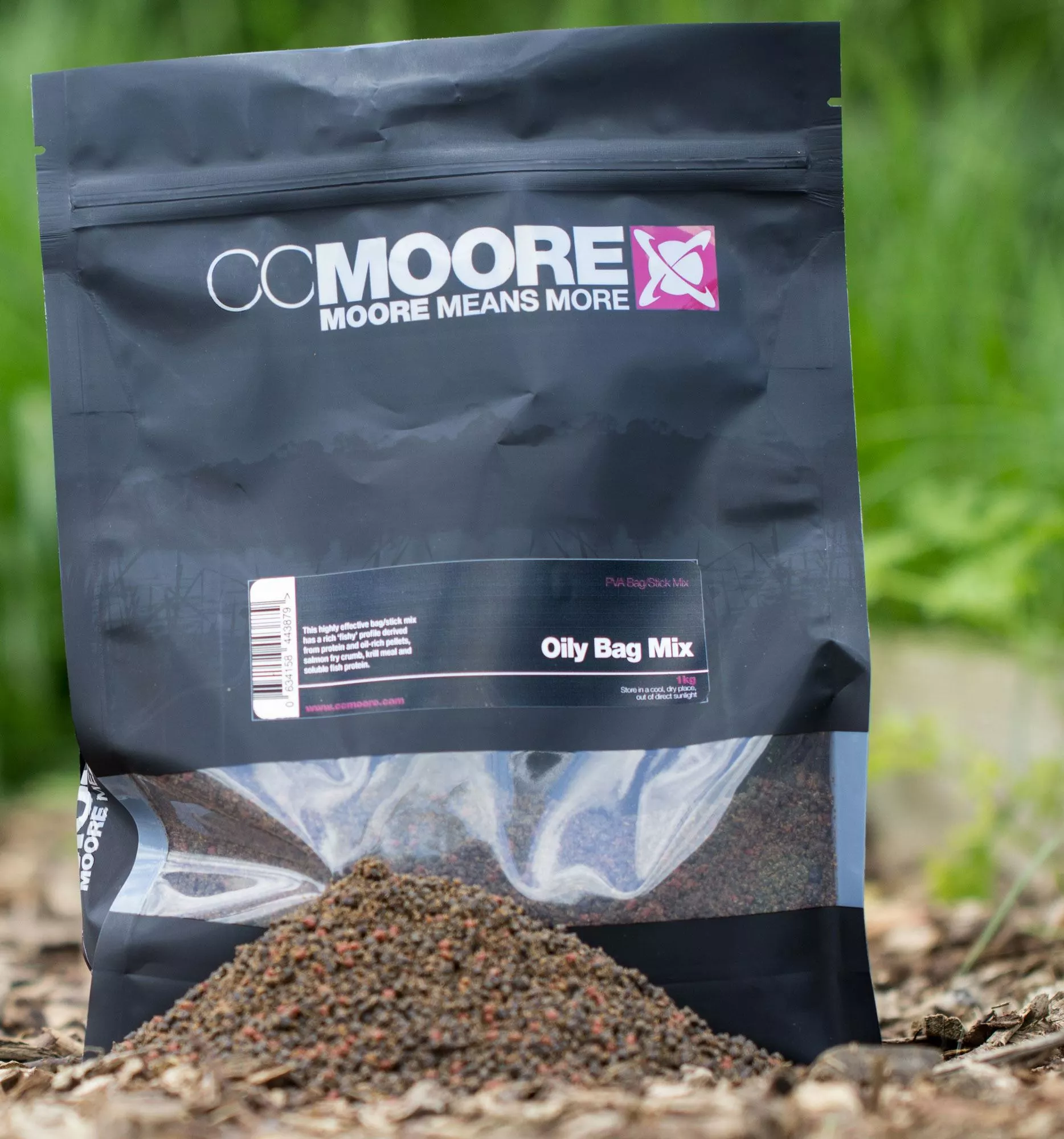 CC Moore Oily Bag Mix 4 CC Moore Oily Bag Mix - Image 2