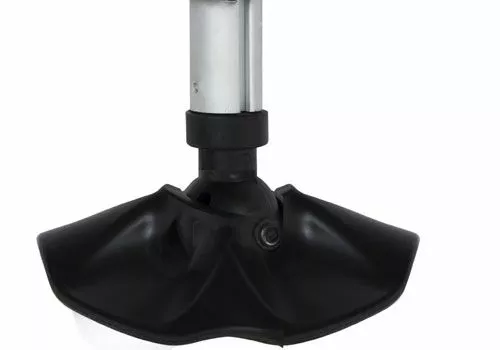 Fox R2 Standard Camo Bedchair 7 Fox R2 Standard Camo Bedchair - Image 5