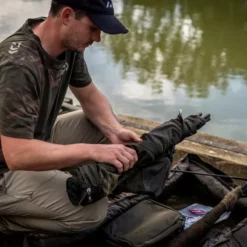 Daiwa Black Widow Folding Weight Sling 21 Daiwa Black Widow Folding Weight Sling -Game Fishing Shop ylnrlzqi638036696436423555