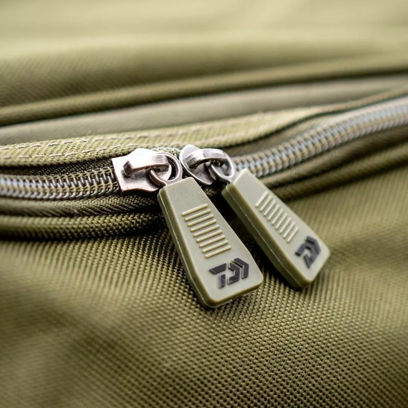 Daiwa Black Widow Compact Tackle Bag 14 Daiwa Black Widow Compact Tackle Bag - Image 12