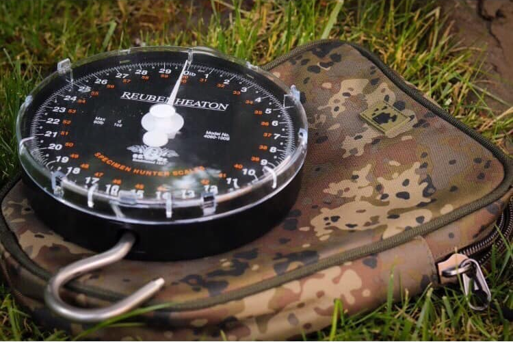 Thinking Anglers Camfleck Scales Pouch 5 Thinking Anglers Camfleck Scales Pouch - Image 3